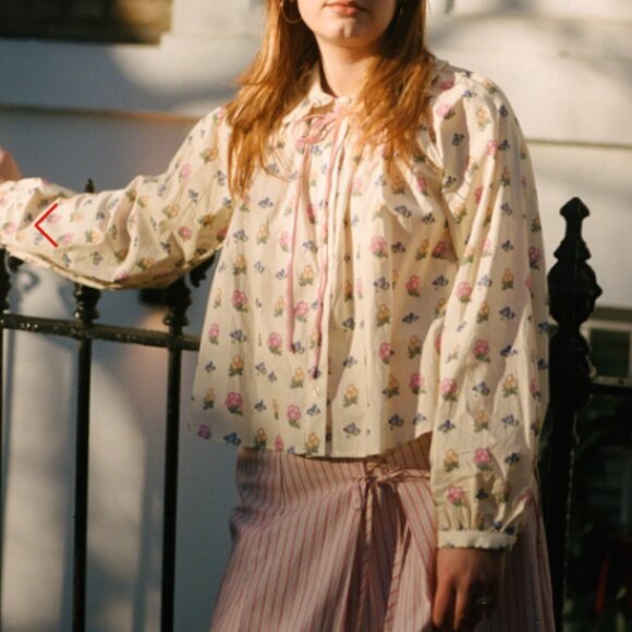 Wimbledon Top Lisa Says Gah - Ivory Garden - Picture 4 of 5